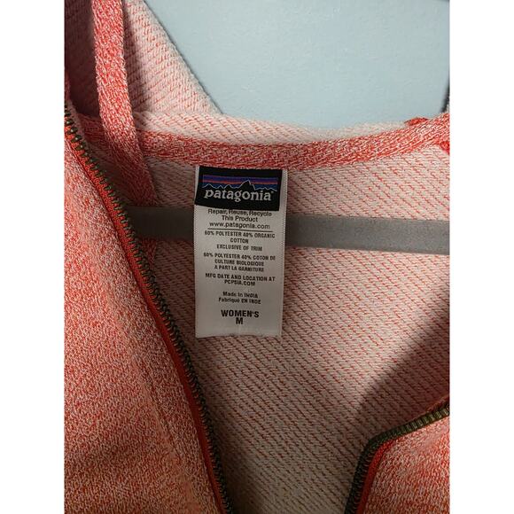 Patagonia Women’s Medium Cloud Stack Pink Zip Up Jacket Outdoor Hood Light Layer - Picture 3 of 8